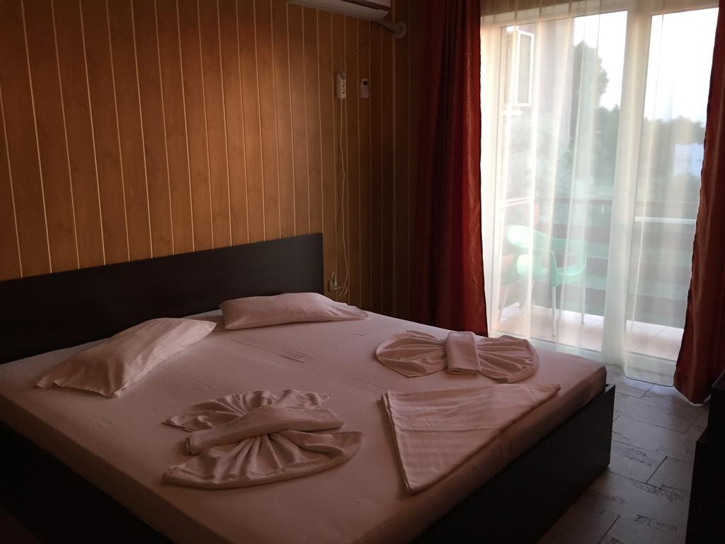 Vila Nusa Hotel Eforie Nord Exterior photo